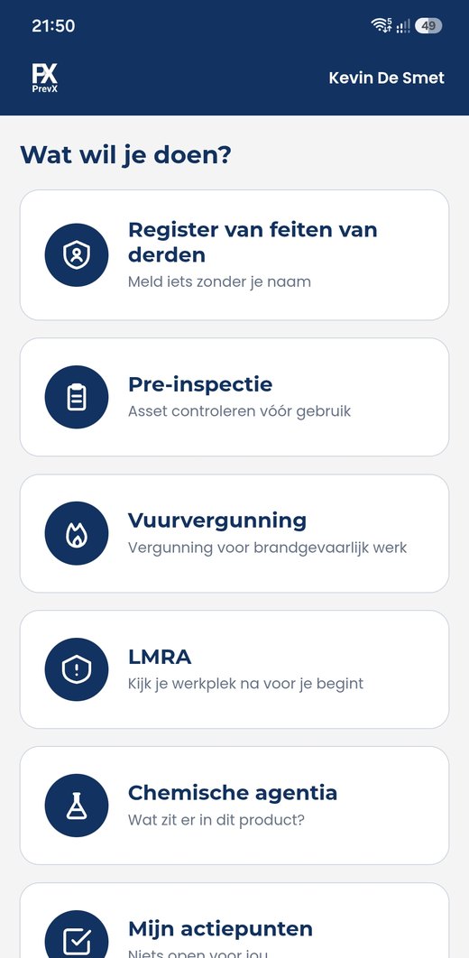 Het beginscherm van de PrevX app op een telefoon, met kaarten voor pre-inspectie, vuurvergunning, LMRA, chemische agentia en actiepunten